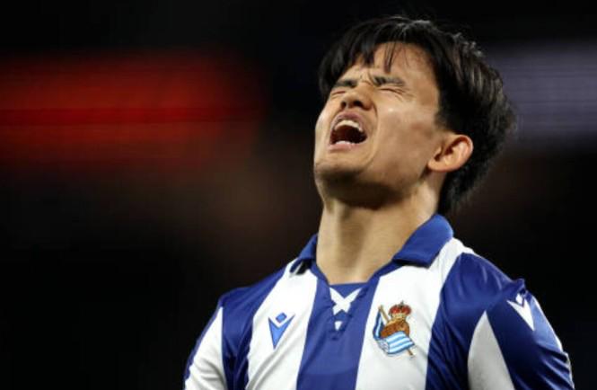 中感到不适 中感到不适